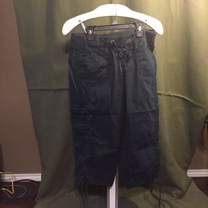 Maurices Blue Cargo Capris Size Small